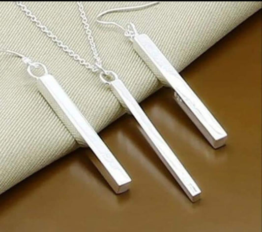 3 piece earrings and necklace set