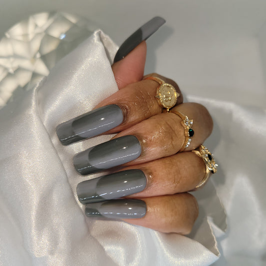 Reverse ombre luxury handmade gel press on nails gray